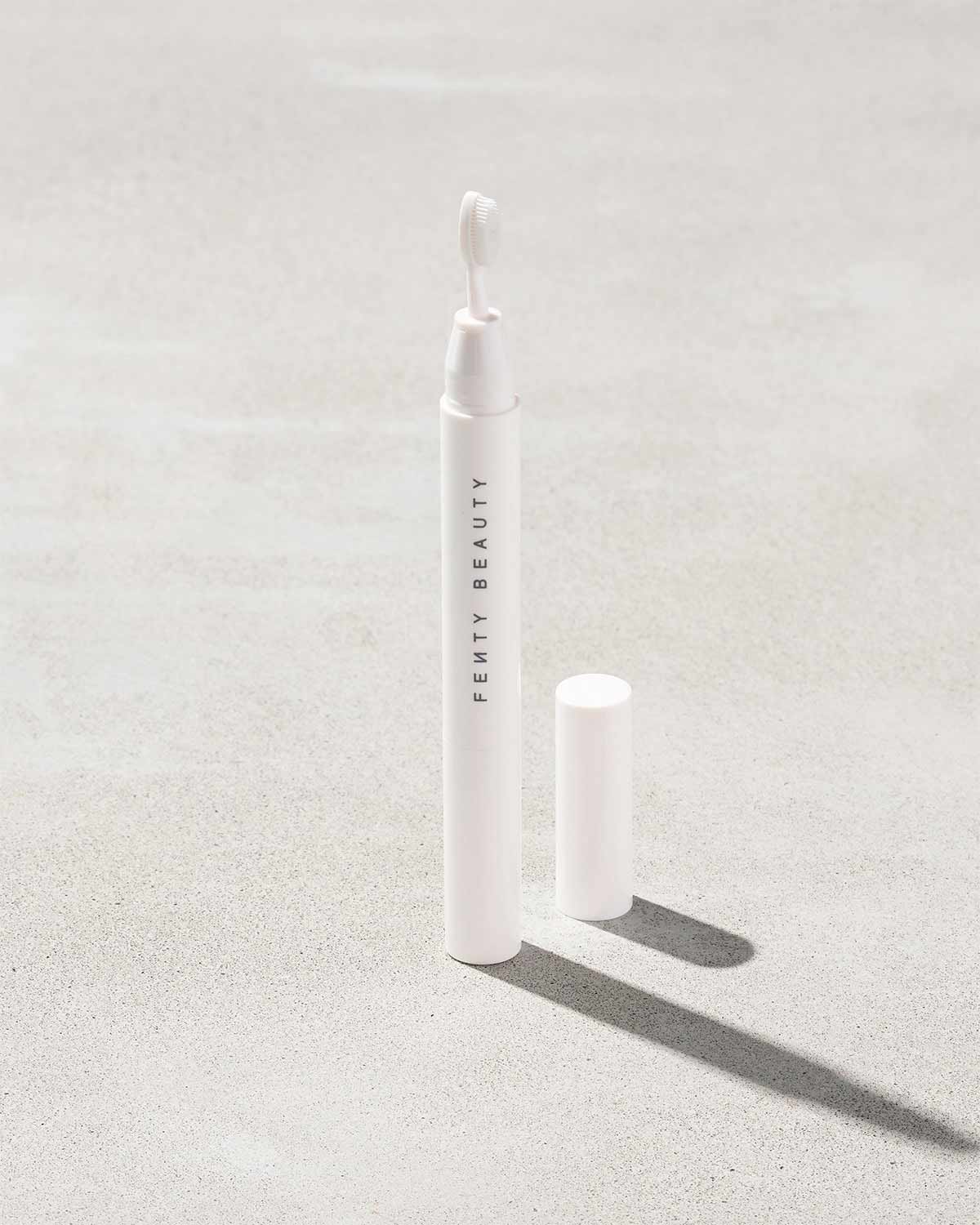 Brow MVP Sculpting Wax Pencil & Styler - fenty glowup