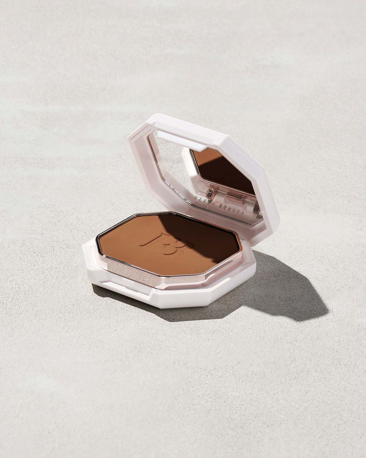PRO FILT'R SOFT MATTE POWDER FOUNDATION - fenty glowup