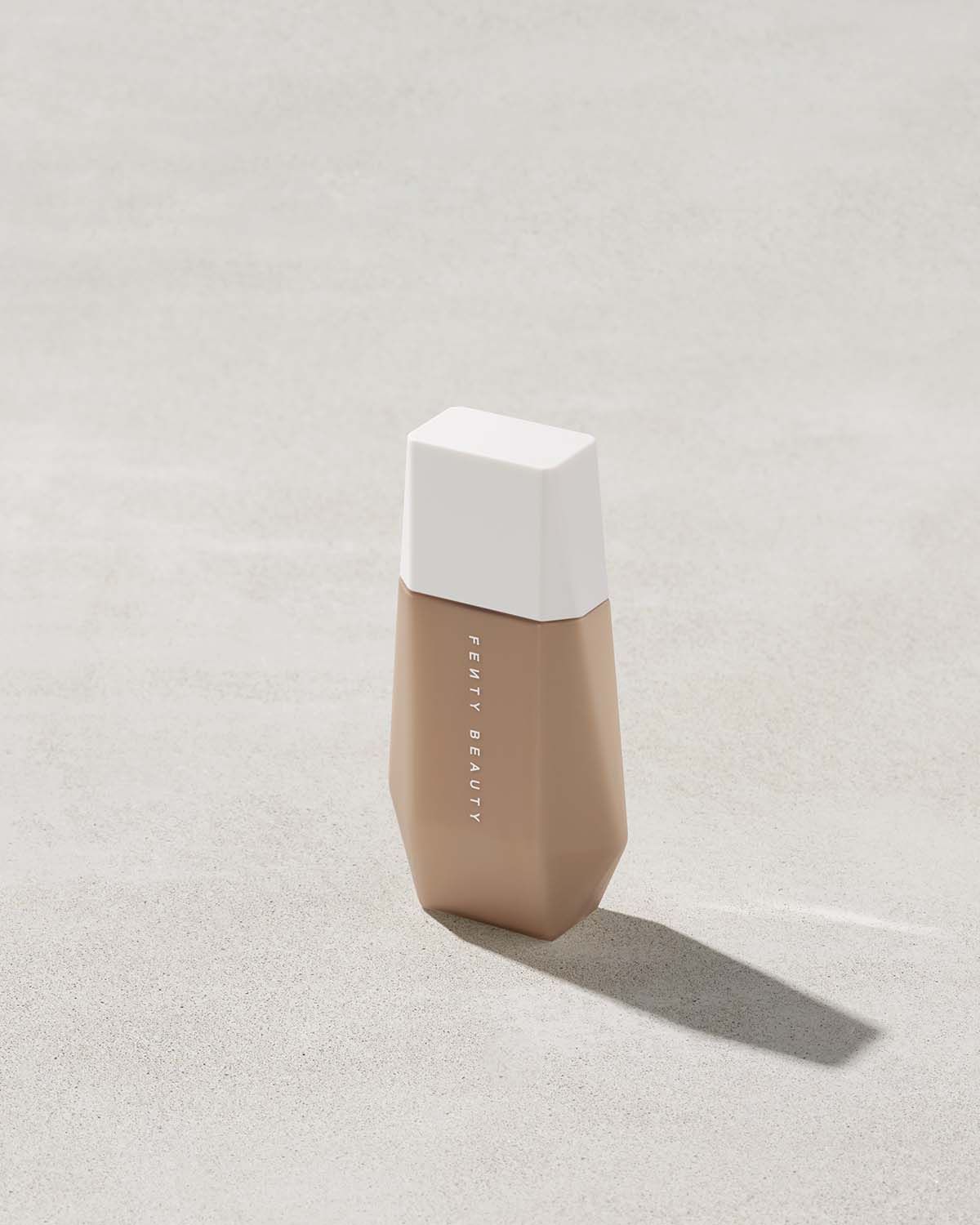 EAZE DROP BLURRING SKIN TINT - fenty glowup
