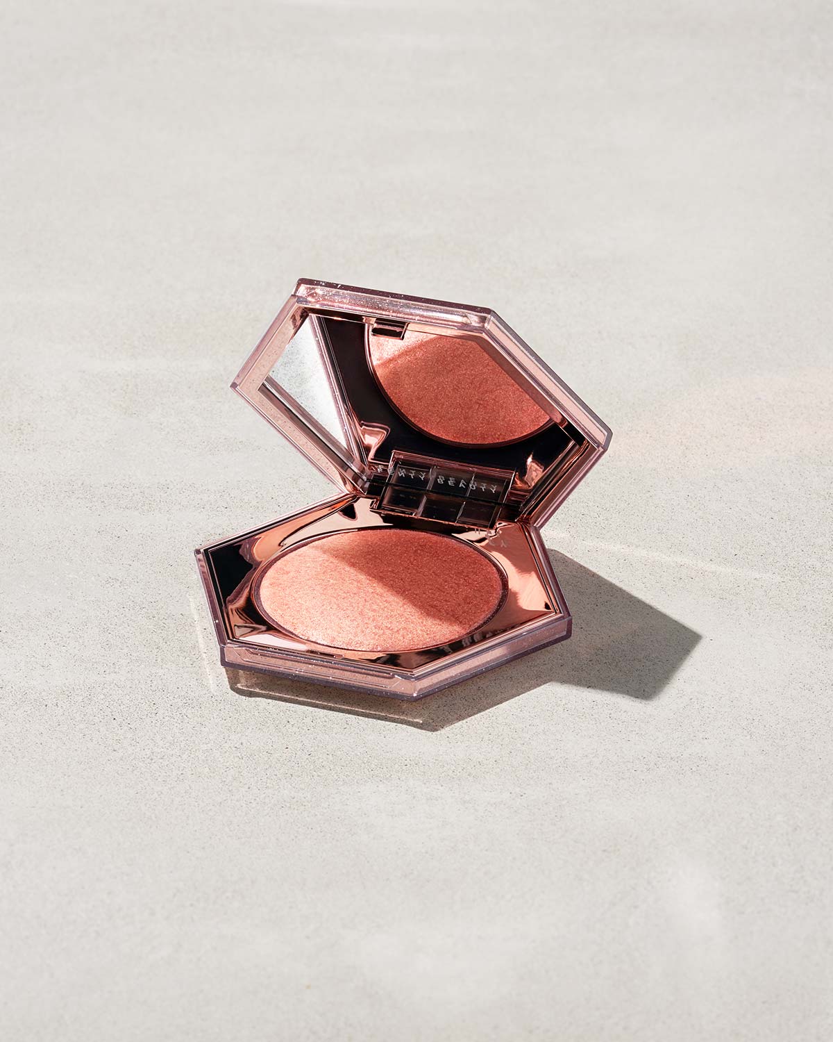 DIAMOND BOMB ALL-OVER DIAMOND VEIL - fenty glowup