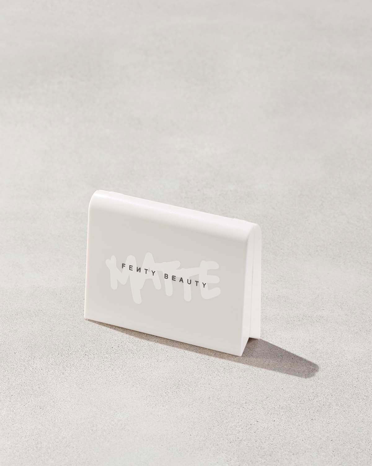 Invisimatte Instant Setting + Blotting Powder - fenty glowup