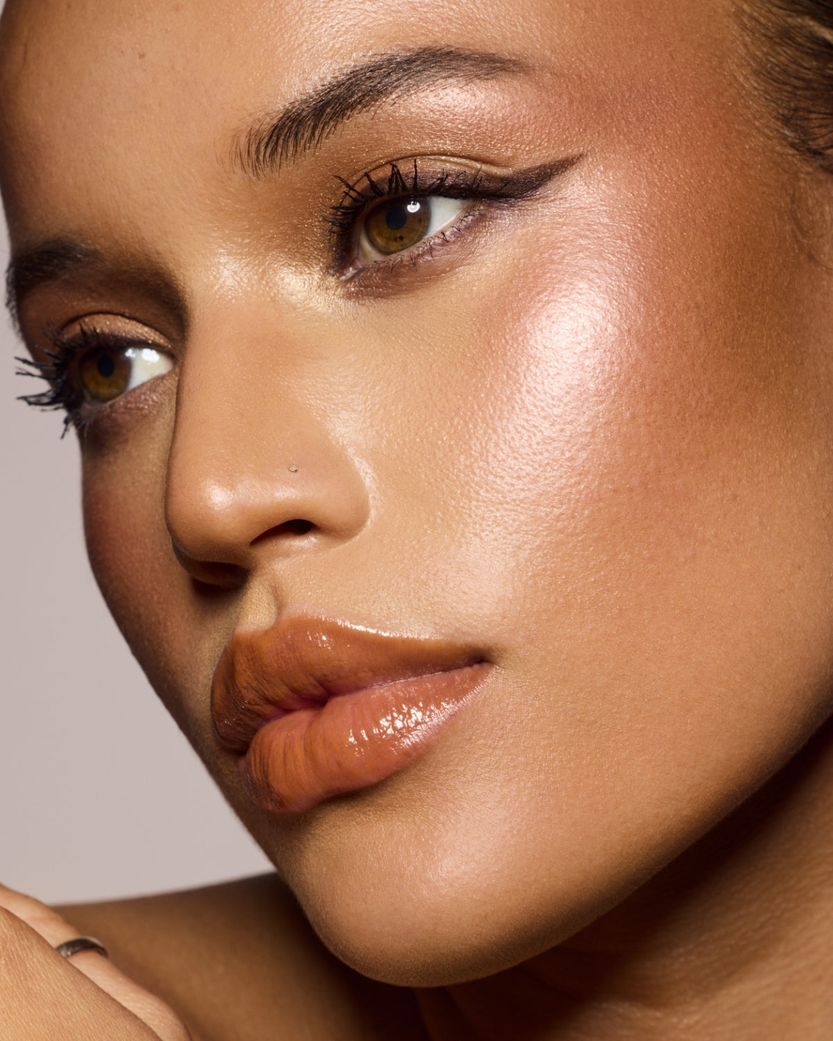 Flypencil Longwear Pencil Eyeliner - fenty glowup