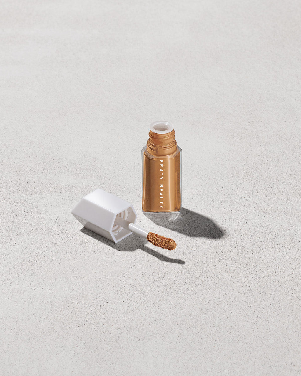 We're Even Hydrating Longwear Concealer — 385W