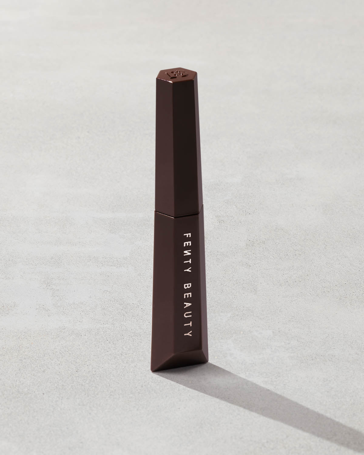 Hella Thicc Volumizing Mascara - fenty glowup