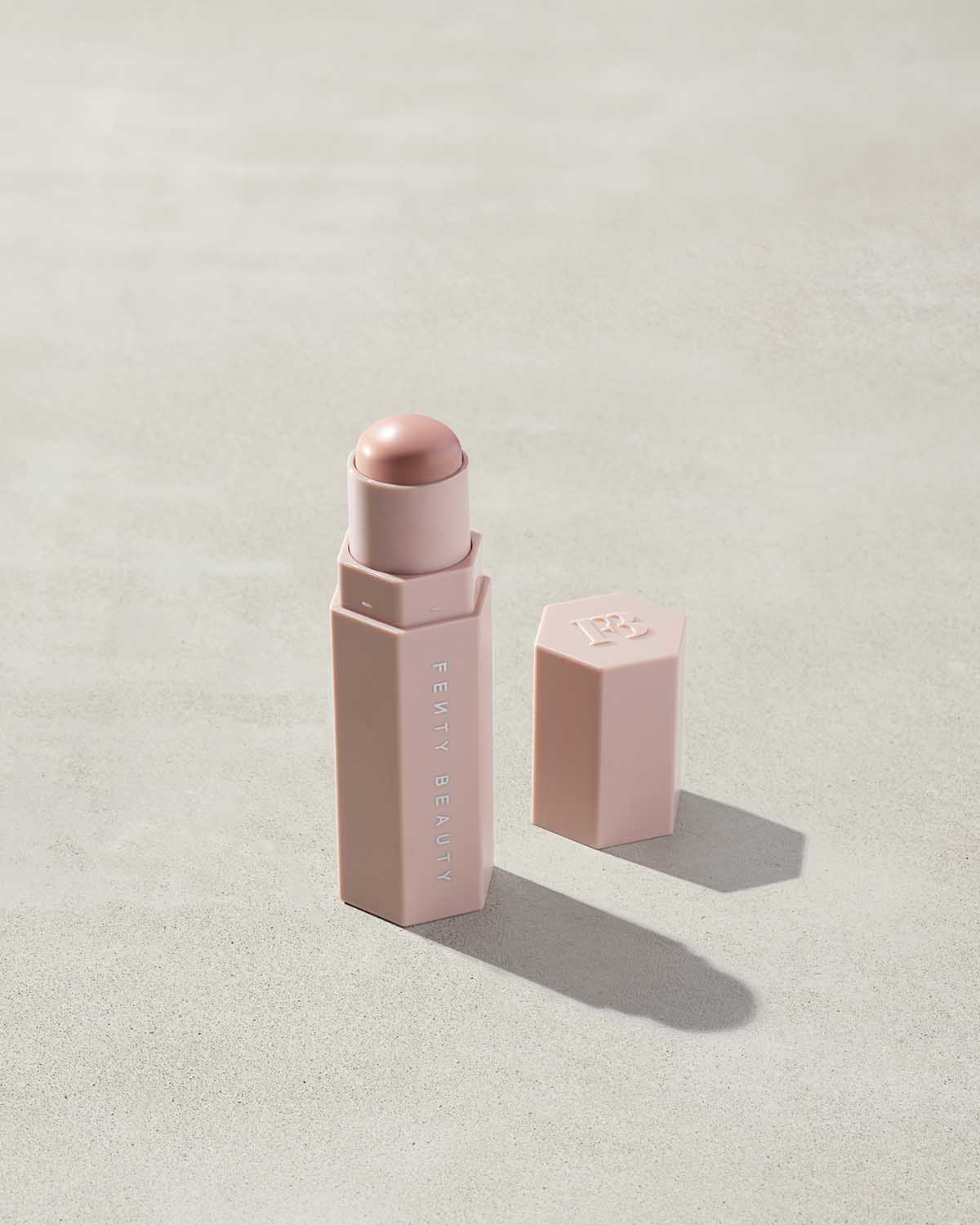 Match Stix Correcting Skinstick - fenty glowup