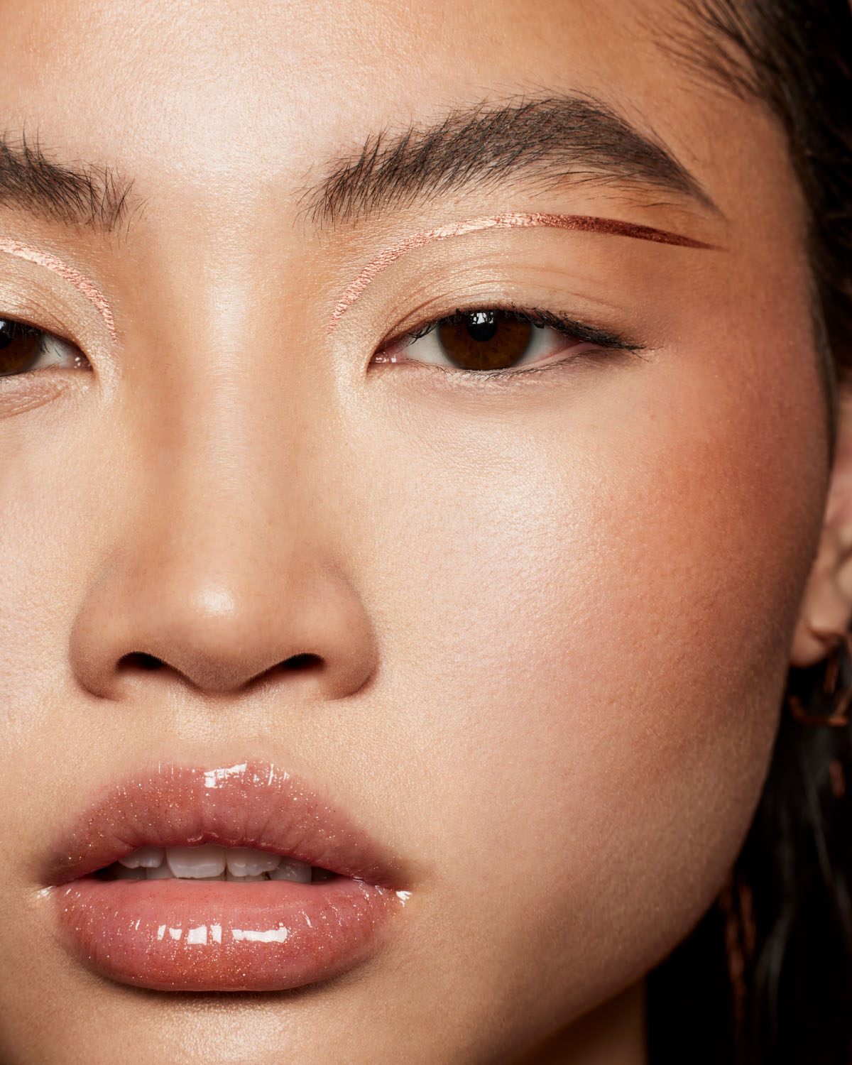 Glitty Lid Shimmer Liquid Eyeliner - fenty glowup