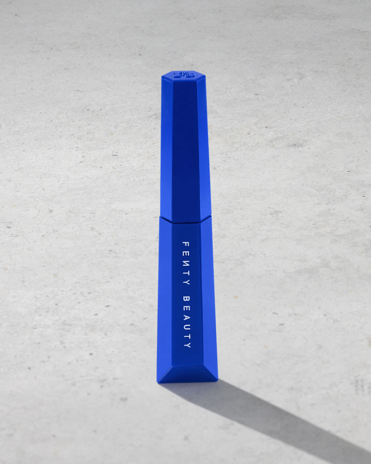 Fenty Beauty Hella Thicc Volumizing Mascara