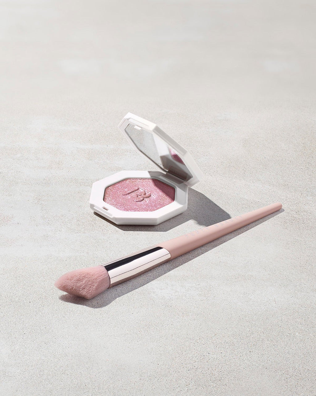 Killawatt Freestyle Highlighter - fenty glowup RUBY RICHEZ Fenty Beauty Highlighters & Luminizers
