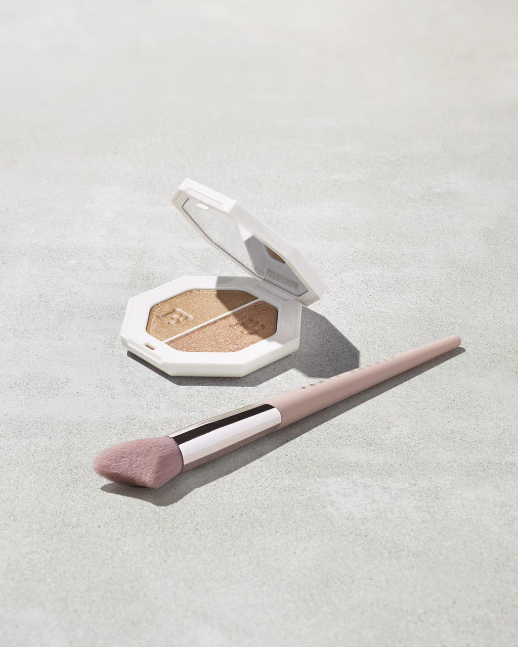 Killawatt Freestyle Highlighter - fenty glowup RUBY RICHEZ Fenty Beauty Highlighters & Luminizers