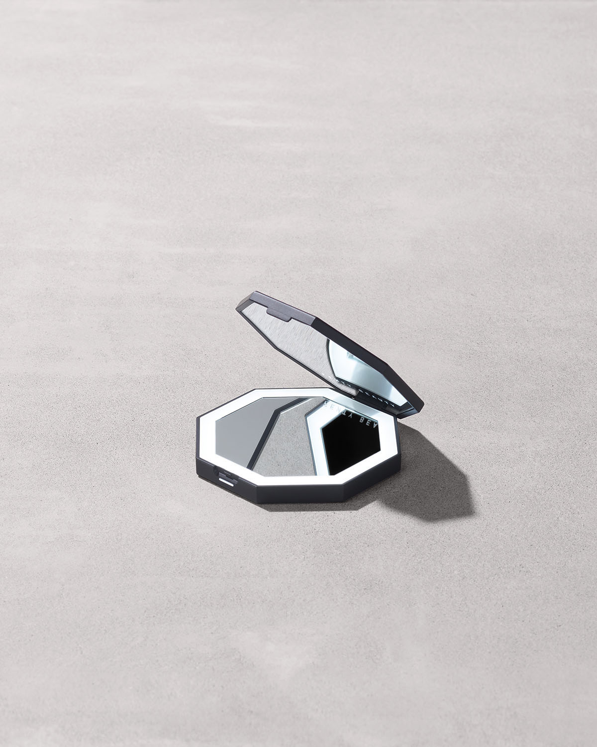 LED Compact Mirror - fenty glowup Default Title Fenty Beauty Face Mirrors