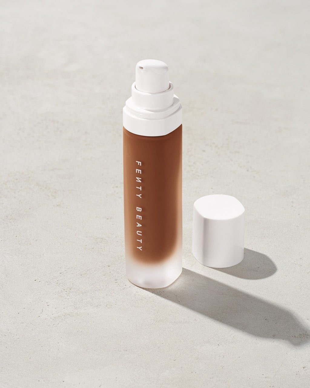 Pro Filt'r Soft Matte Longwear Foundation - fenty glowup #495 / Mini Fenty Beauty Foundations & Concealers