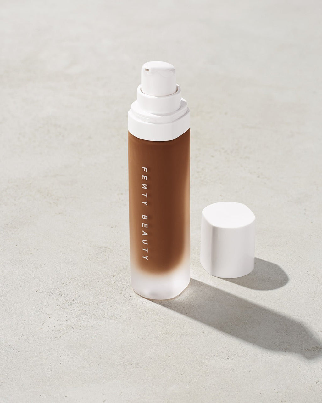Pro Filt'r Soft Matte Longwear Foundation - fenty glowup #495 / Mini Fenty Beauty Foundations & Concealers