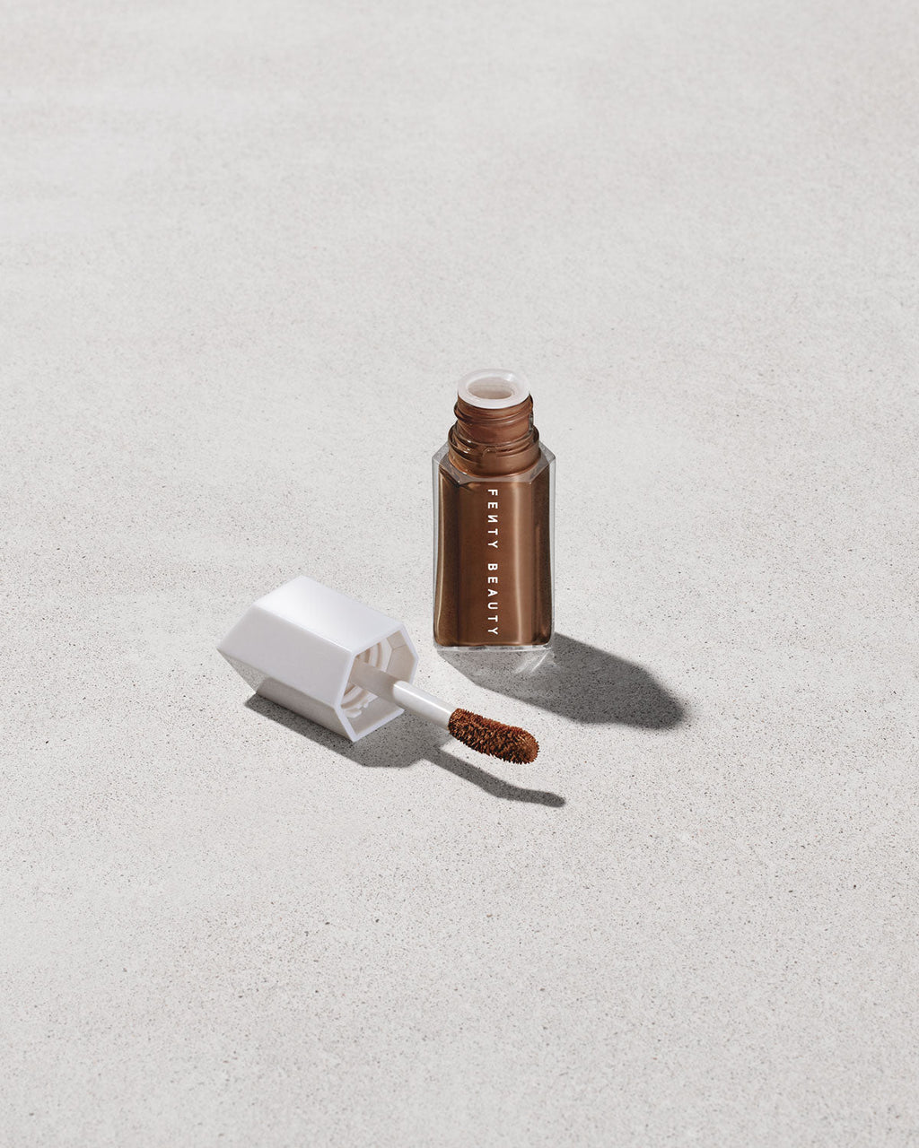 WE'RE EVEN HYDRATING LONGWEAR CONCEALER - fenty glowup