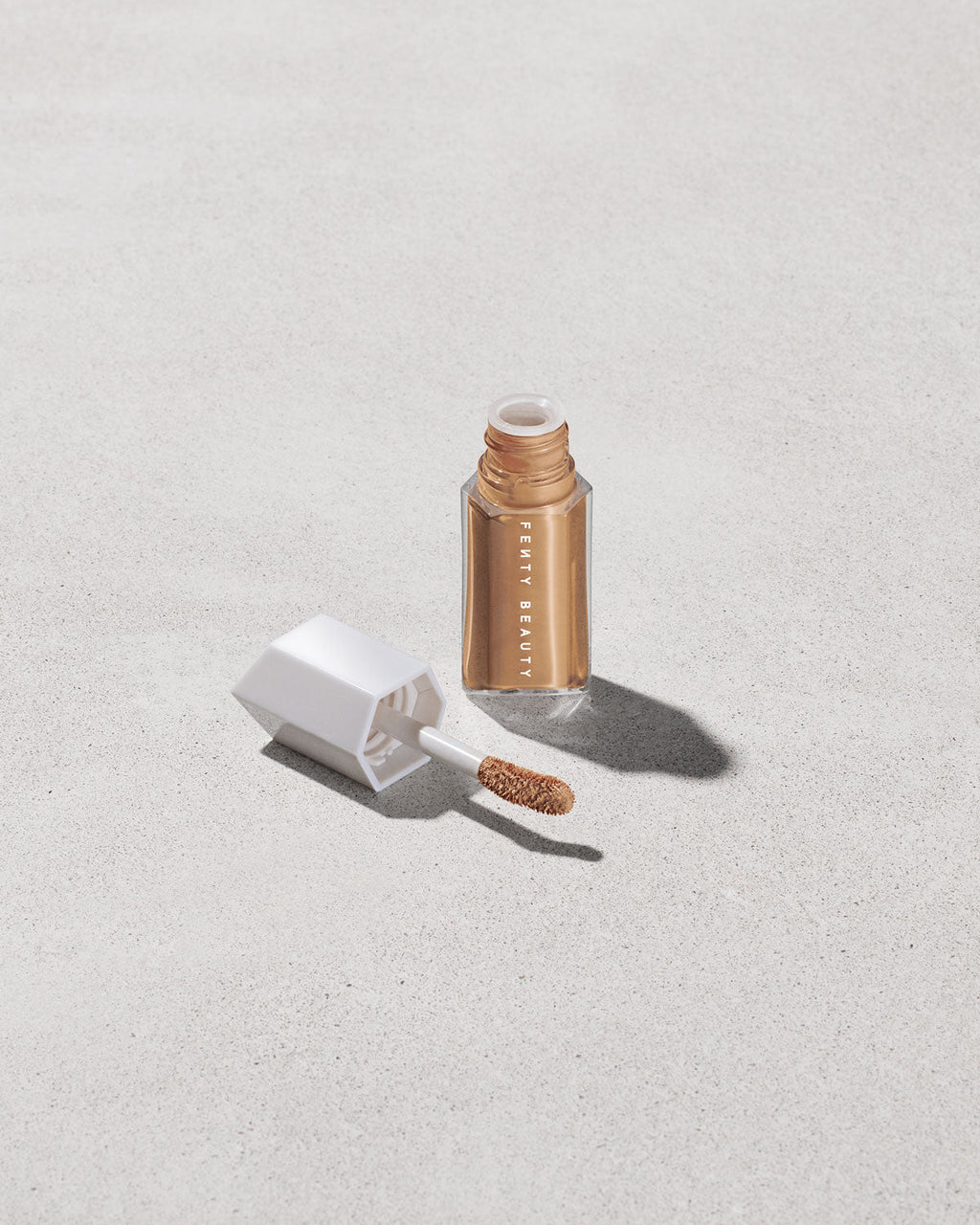WE'RE EVEN HYDRATING LONGWEAR CONCEALER - fenty glowup